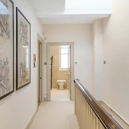 Apartment Spacious And Modern 4 Beds In Kensington London