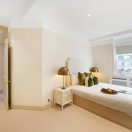 Apartment Spacious And Modern 4 Beds In Kensington London