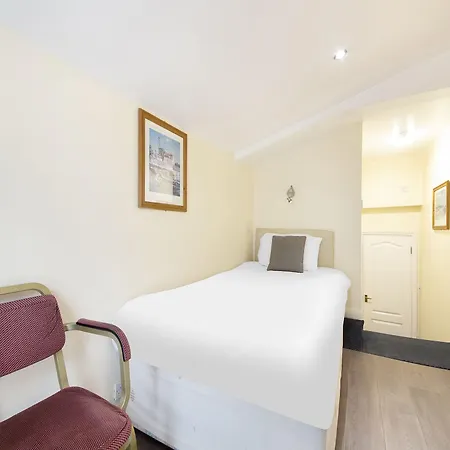 Grantly Hotel