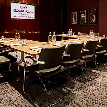 Hotel Hyatt Regency Embankment 4*