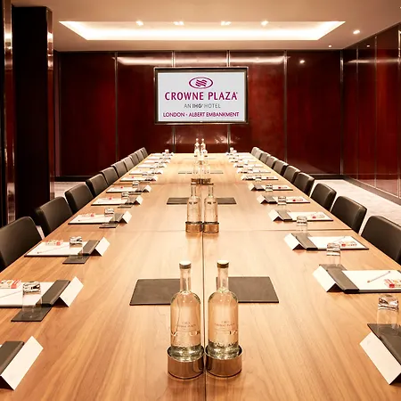 Hyatt Regency Embankment Hotel