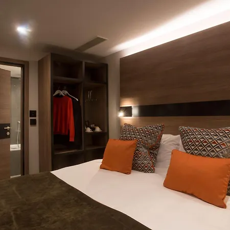 Hotel Merit Kensington