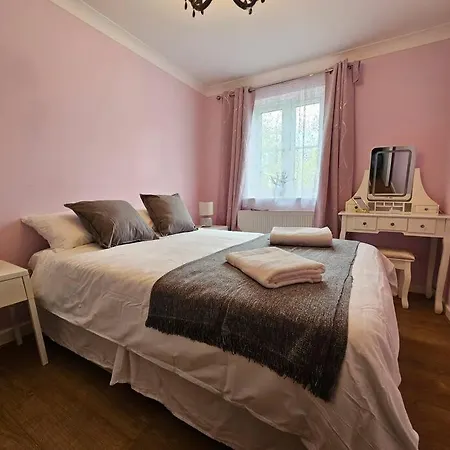Lovely Flat Close To Shepherd's Bush *