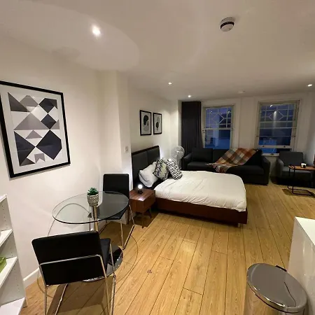 Piccadilly Living 1 Bedroom Flat In Vr11 Appartamento