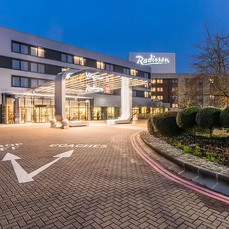 Radisson Red London Heathrow 4* Harmondsworth