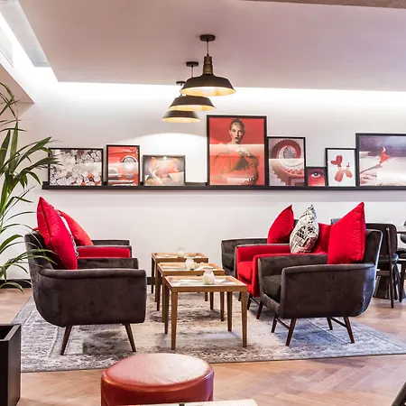 Radisson Red London Heathrow Ξενοδοχείο Harmondsworth