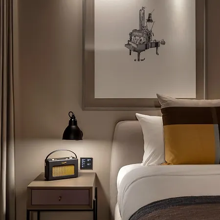 The Londoner Hotel