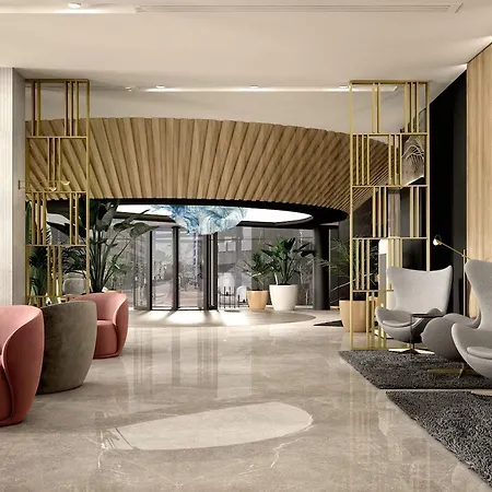 Riu Plaza Victoria Hotell 4*