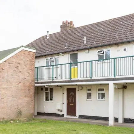 Cosy 1 Bedroom Flat Near Barking Town Centre Apartment *
