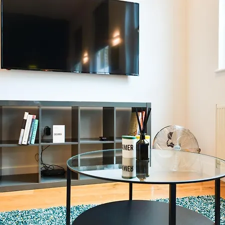 Appartement Spacious West Hampstead With Mezzanine Bedroom By Concept Londres