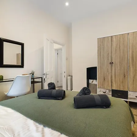 Apartment Heart Of London: 3 Bed Near Oxford St And Subway London