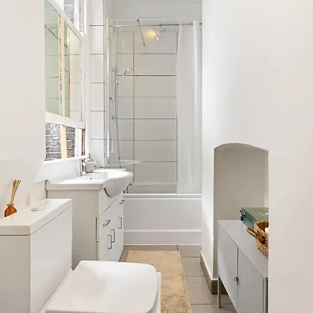 Heart Of London: 3 Bed Near Oxford St And Subway *