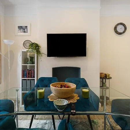 Heart Of London: 3 Bed Near Oxford St And Subway *