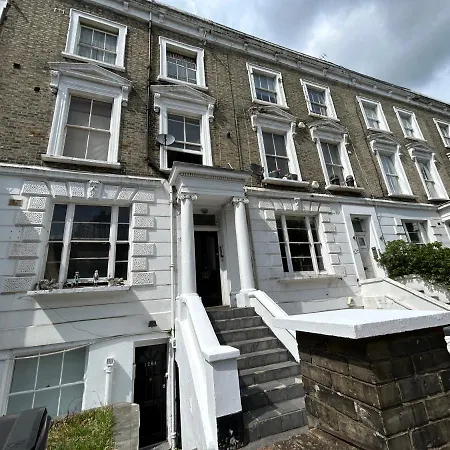 Flat 1, 128a Belsize Road Nw6 4bg *
