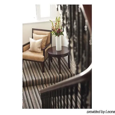 The Kensington 3*