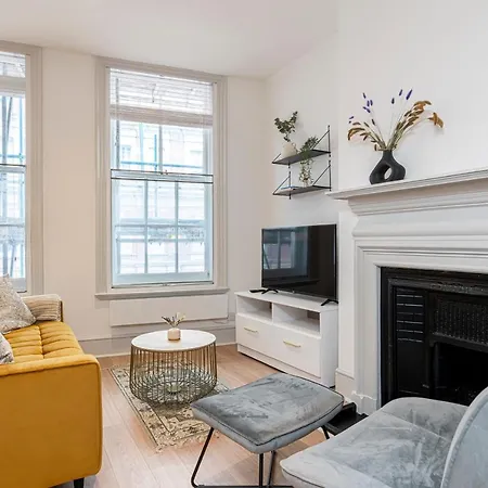 Stylish 1 Bed Flats In Soho, Next To Piccadilly Circus And Trafalgar Square London