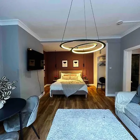 Spacious For 4 Near Regents Park N1 * London