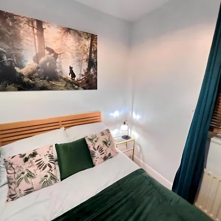 Apartment Jb Clapham, Perfect For *