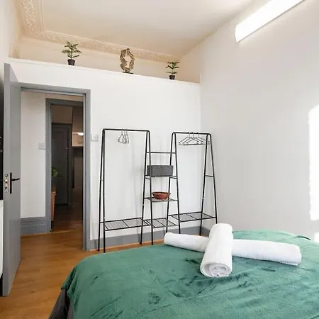 2a - Bright & Airy 2 Bed Flat - 20 Mins To Apartamento