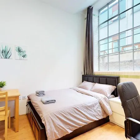 Amazing Studio * London
