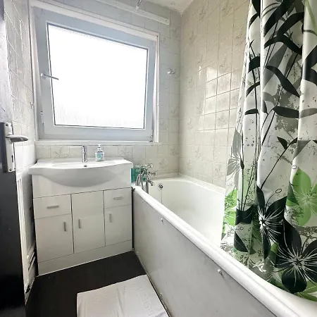 Apartment 4 Bedroom Spacious Flat King's Cross