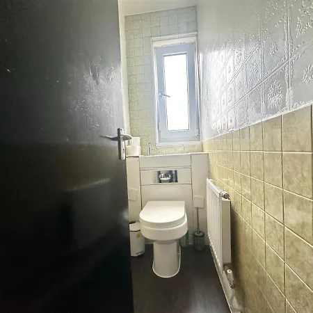 4 Bedroom Spacious Flat King's Cross * London