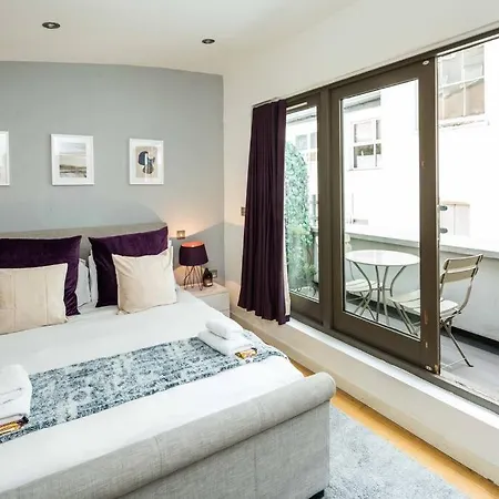 Renovated 2br, 2ba Near Hyde Park 1 Min From Tube Apartment *