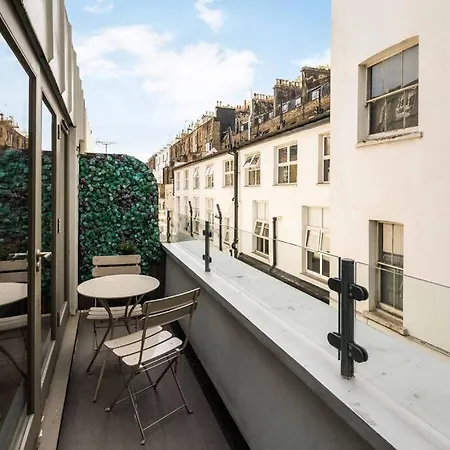 Apartment Renovated 2br, 2ba Near Hyde Park 1 Min From Tube