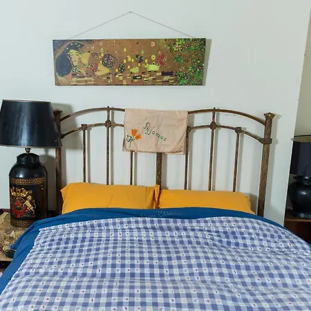 Apartment Quirky Georgian And Victorian Decorated *