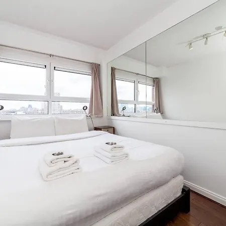 Amazing 2br Flat With View, Bethnal London