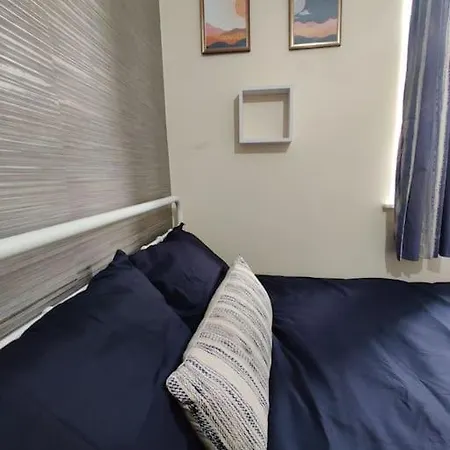Simply Shoreditch 1 Bed Space London
