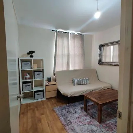Simply Shoreditch 1 Bed Space