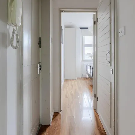Charming 1-bed Flat In The Heart Of Primrose Hill *