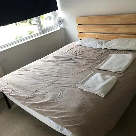 3 Bedroom House Wimbledon London