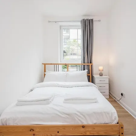 Cosy And Comfortable Bridge London