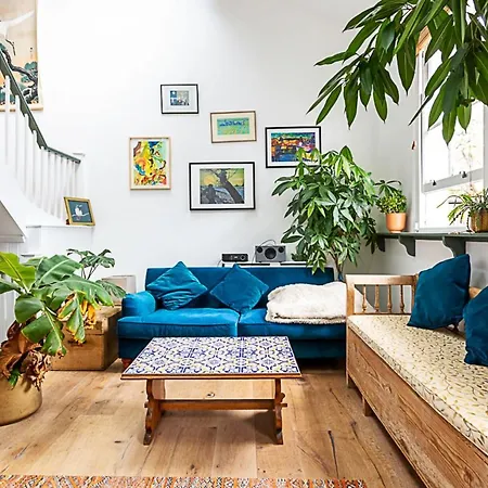 Quirky Spacious House In The Heart Of Hackney