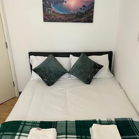Apartment White Chapel Holiday 2 Bedroom