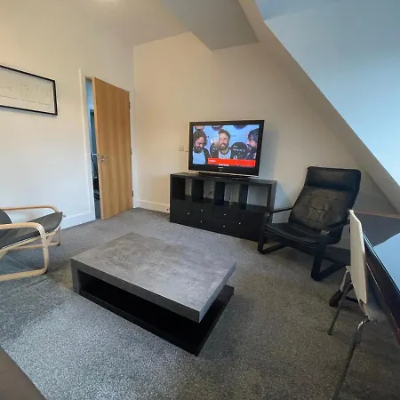Apartment 2 Bedroom 2 Bathroom 8 Including Free Parking Bromley