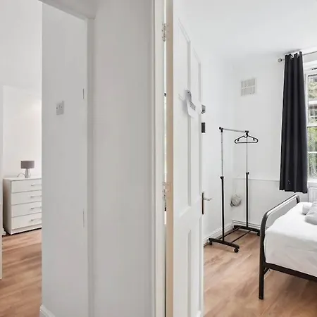 Homestay Aplacetostay Apartment, Waterloo