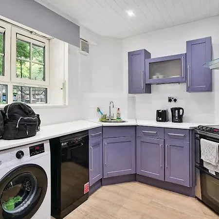 Aplacetostay Apartment, Waterloo * London