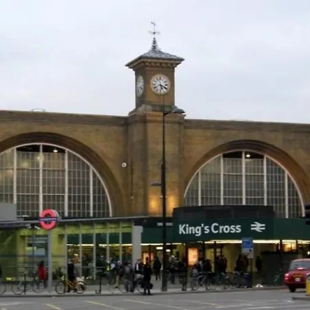 Single - Kings Cross, Female Only,, *