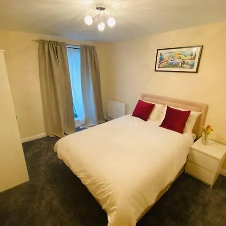 Beautiful And Modern 2 Bedroom Flat In Colindale
