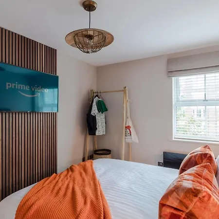 Southwark Serviced I Your Apartment