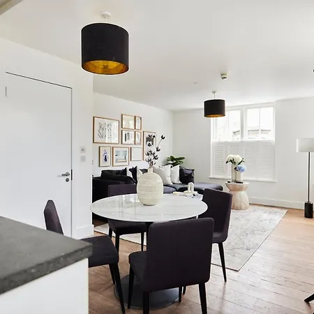 Apartment The Ravenscourt Park Escape - Bright 2bdr Flat London