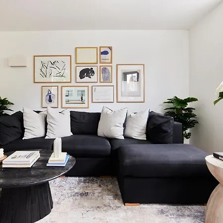 The Ravenscourt Park Escape - Bright 2bdr Flat *