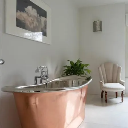 Stunning Soho House Style 3 Bed With Terrace, Near Notting Hill And Westfield * London