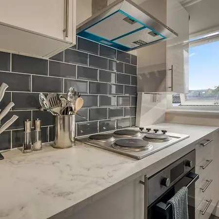 Hidden Gem In Battersea W/ Free Parking London