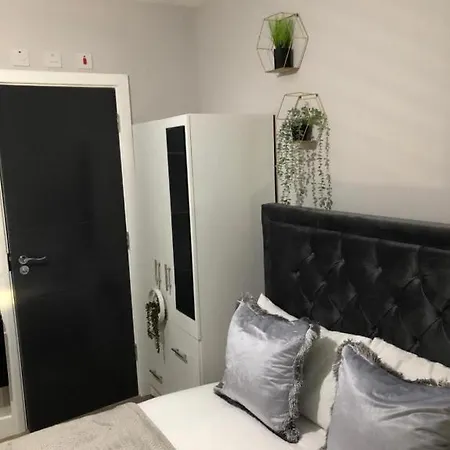 Guest house Suites - Cr4 London