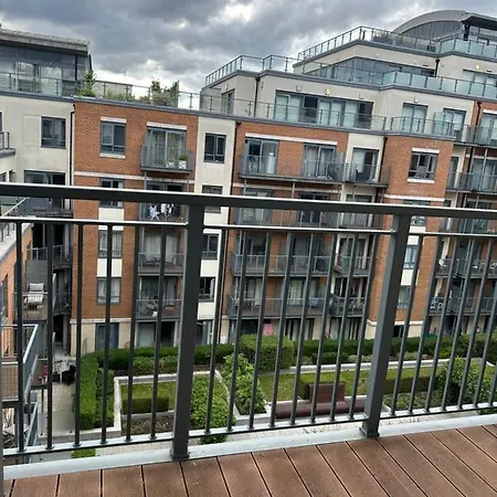 Luxury 3 Bedroom London Nw9 Edgware