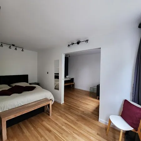 Apartment Herstusio W11
